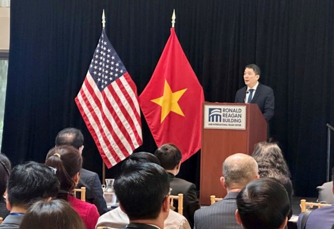 Tìm kiếm cơ hội mới, mở rộng đầu tư vào Hoa Kỳ