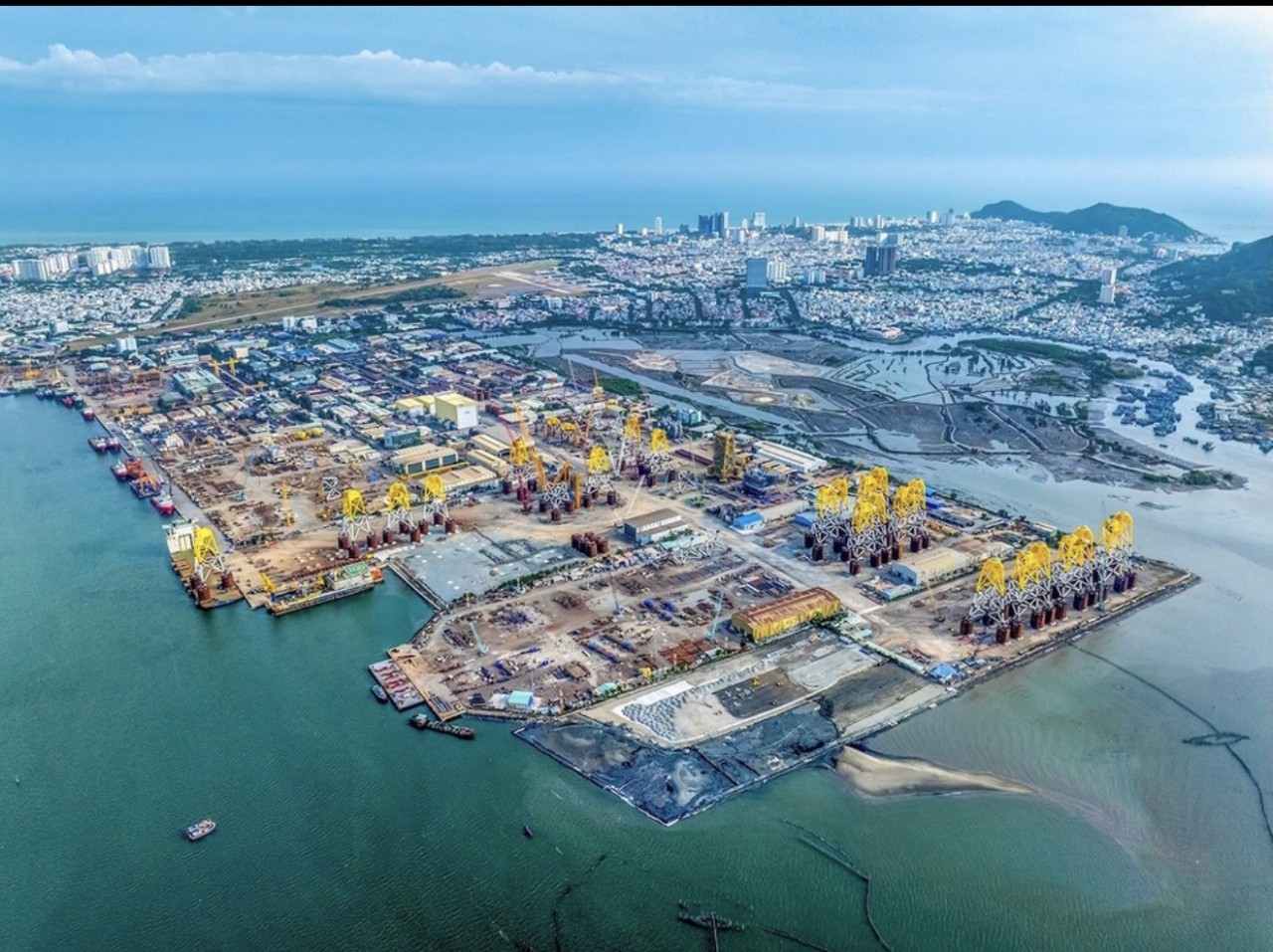 Petrovietnam tiên phong thúc đẩy hợp tác, nâng cao năng lực cạnh tranh quốc gia