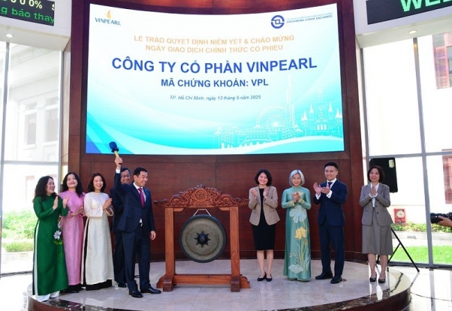 Vinpearl niêm yết gần 1,8 tỷ cổ phiếu trên HOSE, định giá gần 130.000 tỷ đồng