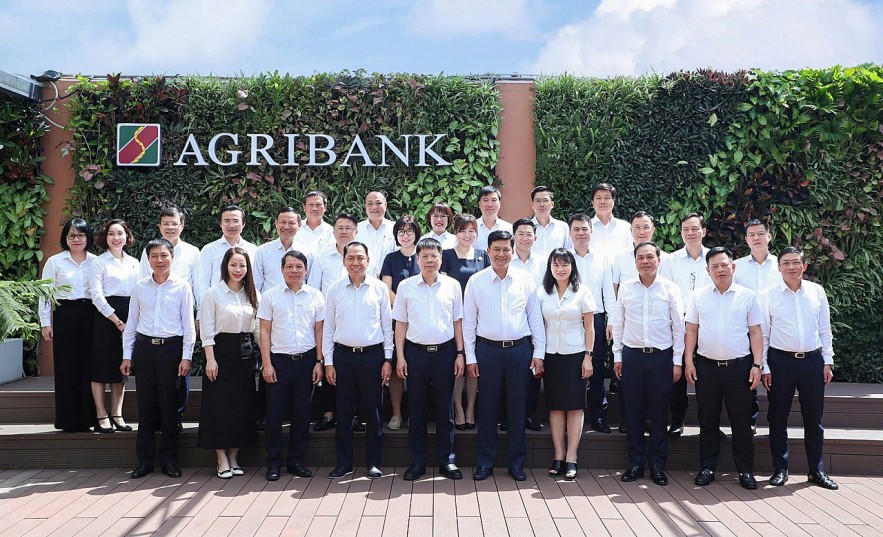 Agribank và MobiFone hướng tới hợp tác toàn diện, thúc đẩy chuyển đổi số Agribank và MobiFone hướng tới hợp tác toàn diện, thúc đẩy chuyển đổi số