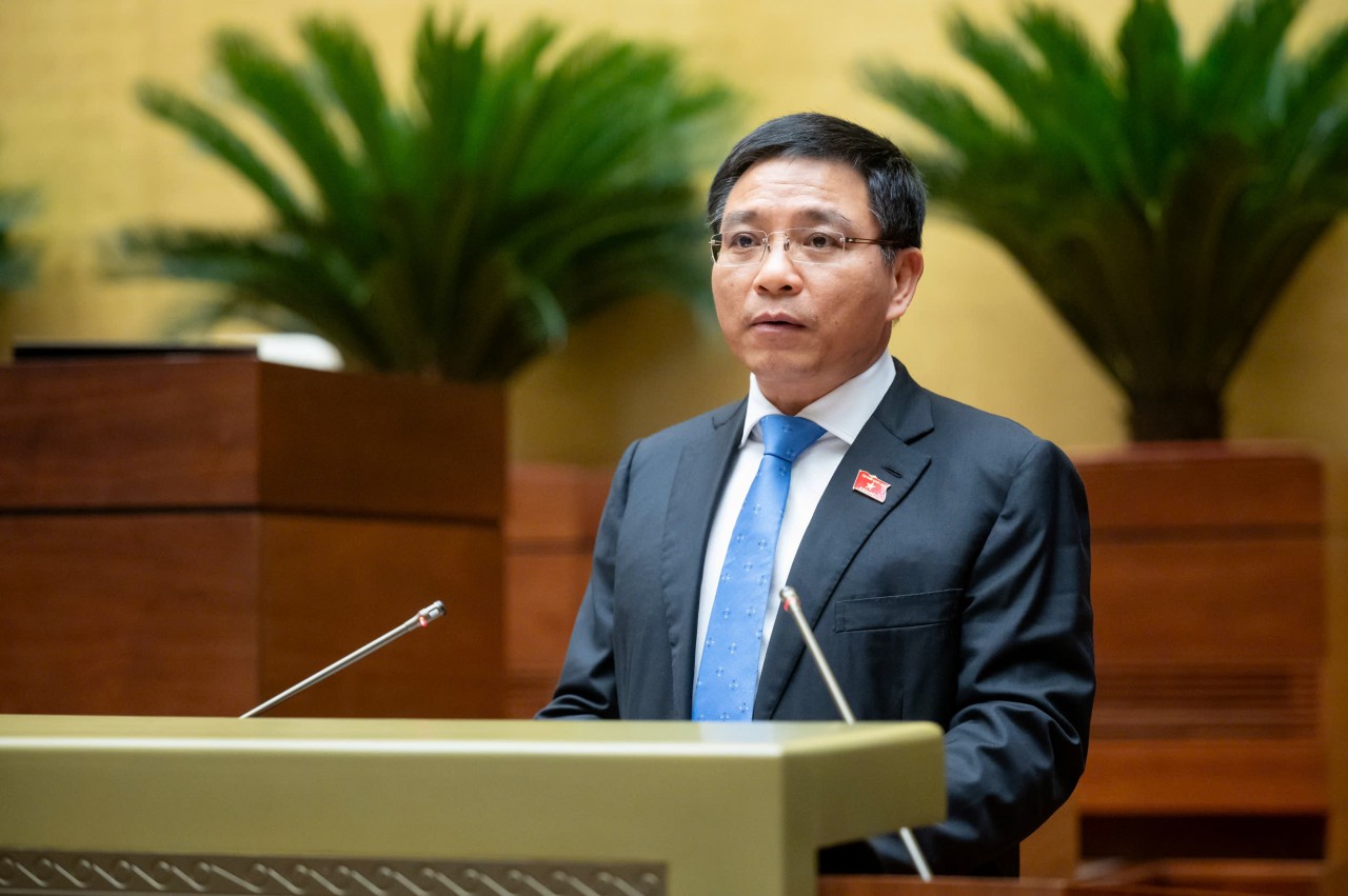 Phân cấp cho Chính phủ điều chỉnh dự toán, mức vay, bội chi của địa phương