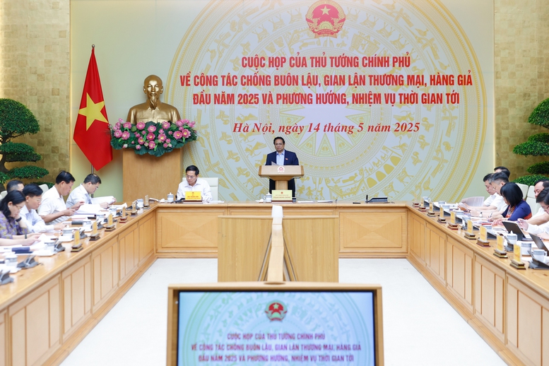 Thủ tướng: Lập tổ công tác đặc biệt, mở đợt cao điểm truy quét buôn lậu, hàng giả- Ảnh 7.