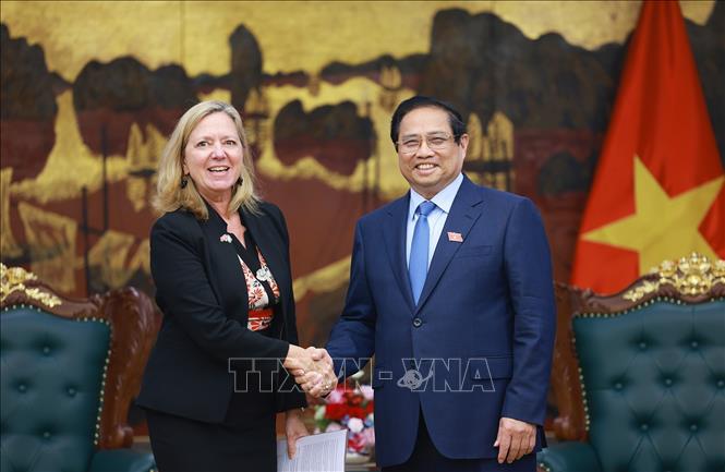 Thủ tướng đề nghị World Bank hỗ trợ Việt Nam triển khai các dự án hạ tầng quy mô lớn Chú thích ảnh