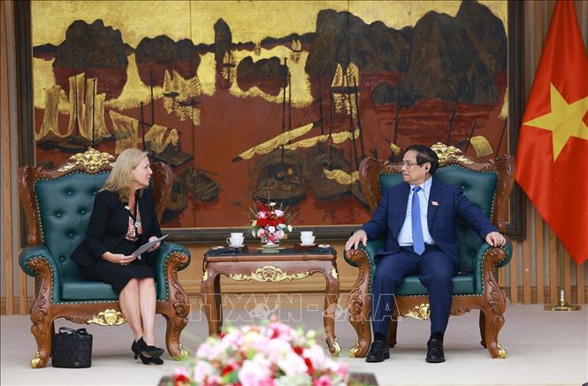 Thủ tướng đề nghị World Bank hỗ trợ Việt Nam triển khai các dự án hạ tầng quy mô lớn Chú thích ảnh