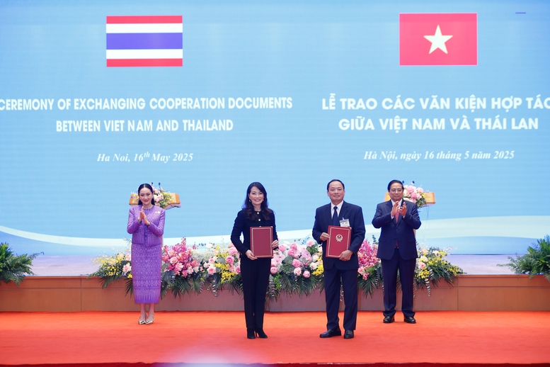 Việt Nam Thái Lan trao nhiều văn kiện hợp tác quan trọng- Ảnh 4. Việt Nam Thái Lan trao nhiều văn kiện hợp tác quan trọng- Ảnh 4.