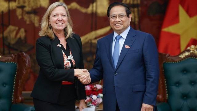 Prime Minister calls on WB to help Viet Nam develop strategic infrastructures