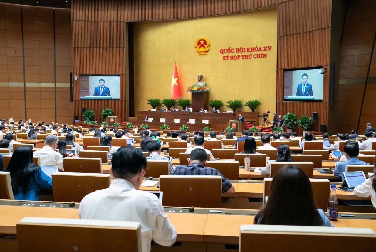 Quốc hội cho phép bổ sung 44.000 tỷ đồng để chi trả chế độ khi sắp xếp bộ máy