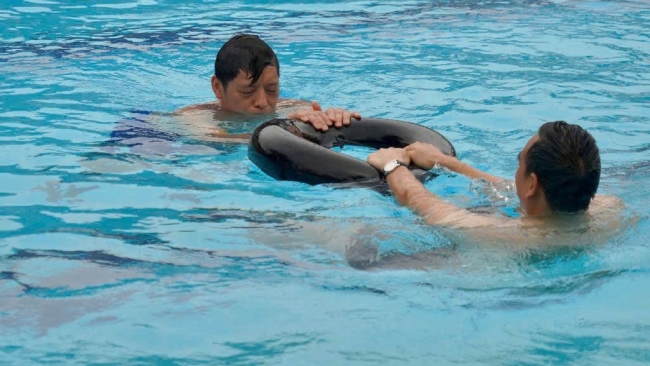 Hà Nội: Gần 2.000 người dự phát động toàn dân tập bơi, phòng, chống đuối nước