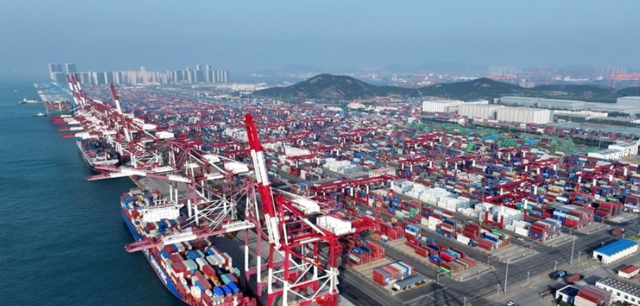 Trung Quốc áp thuế chống bán phá giá tới 74,9% với nhựa nhập khẩu từ Mỹ, EU