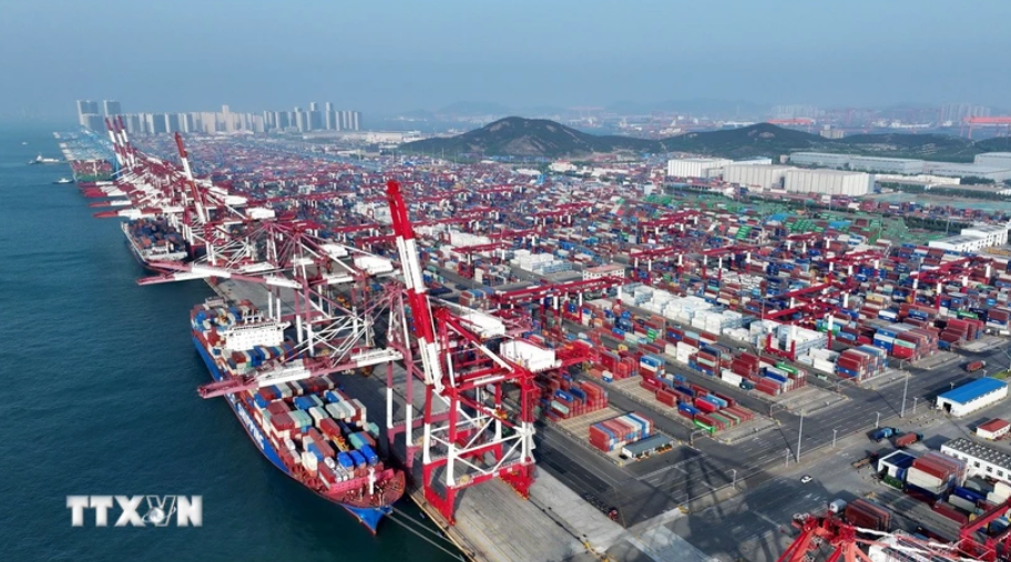 Trung Quốc áp thuế chống bán phá giá tới 74,9% với nhựa nhập khẩu từ Mỹ, EU