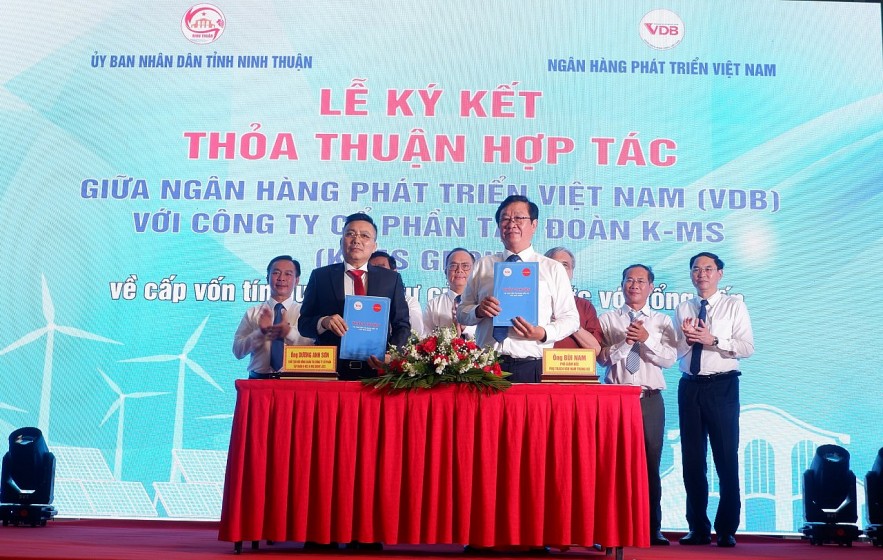 Ngân hàng Phát triển Việt Nam đồng hành cùng nhà đầu tư giải quyết bài toán về nguồn vốn vay dài hạn