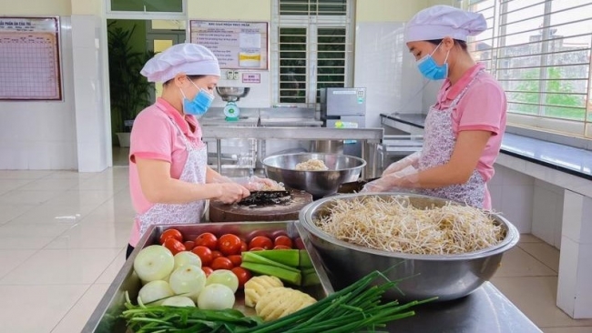 Bộ Tài chính yêu cầu tăng cường tuyên truyền, nâng cao nhận thức về an toàn thực phẩm