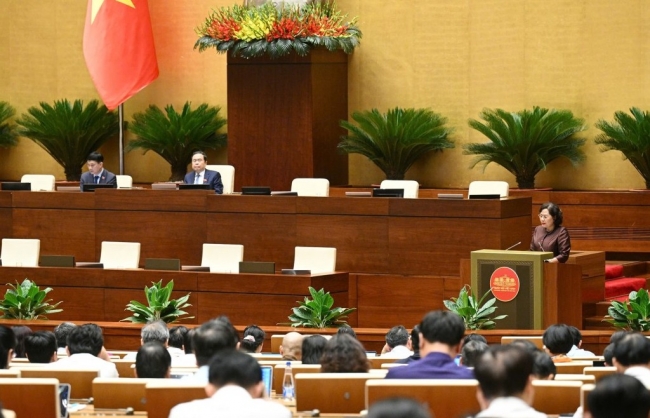 Chuyển thẩm quyền quyết định cho vay đặc biệt cho Ngân hàng nhà nước