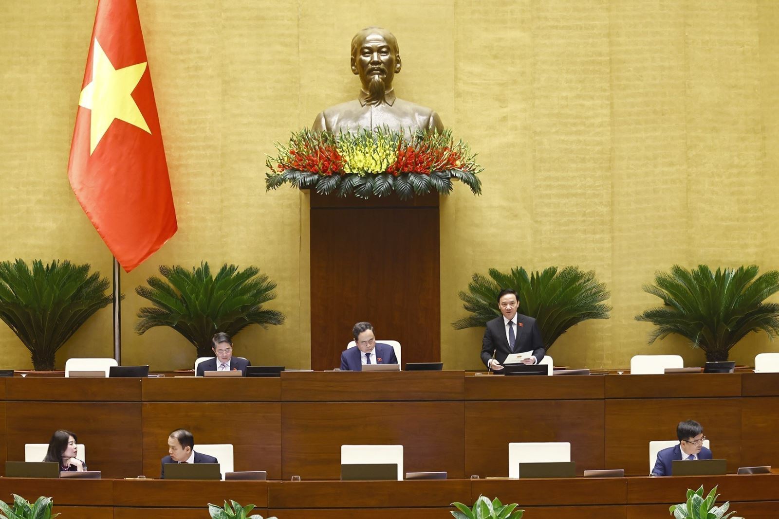 Ngày 21/5, Quốc hội thảo luận dự án Luật sửa đổi, bổ sung một số điều của Luật Mặt trận Tổ quốc Việt Nam Chú thích ảnh