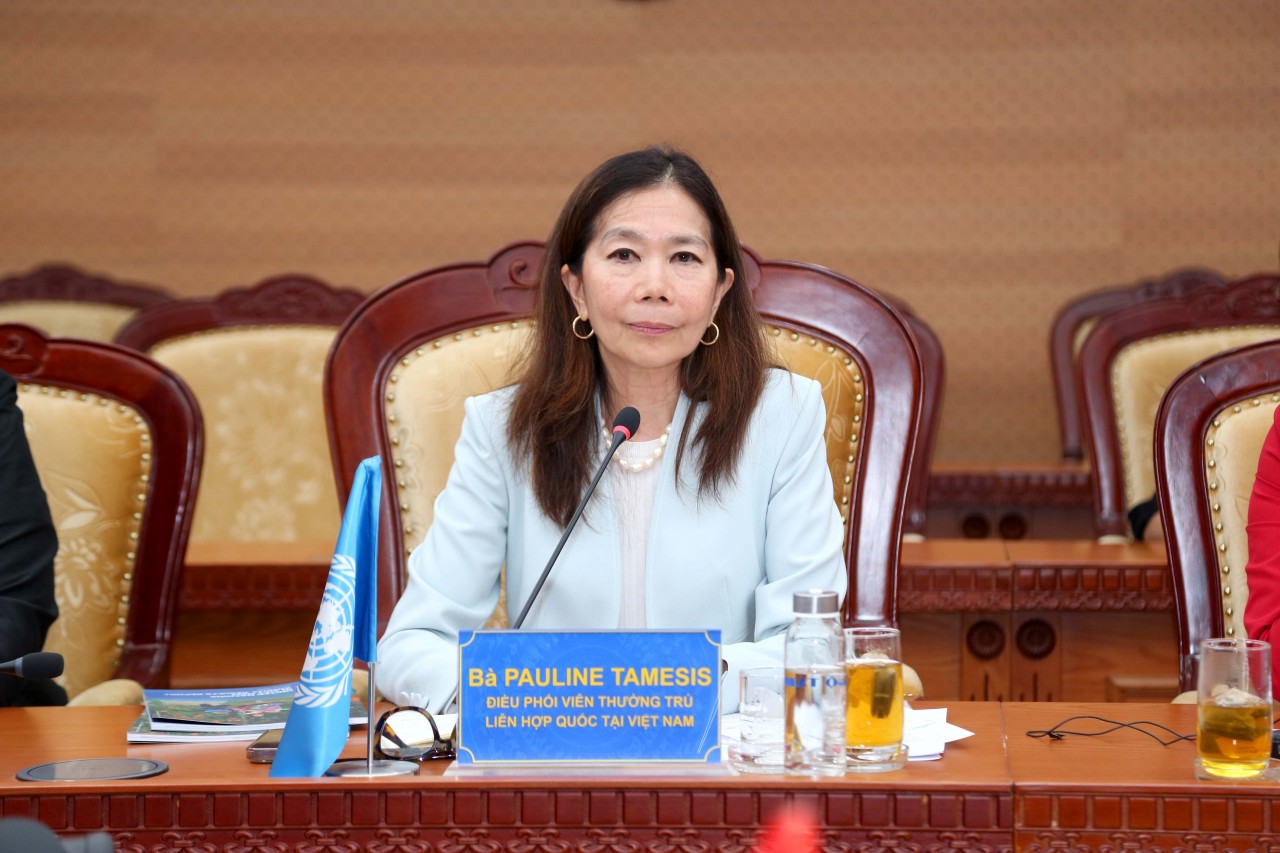 Bộ trưởng Nguyễn Văn Thắng tiếp Điều phối viên Liên Hợp quốc tại Việt Nam Bộ trưởng Nguyễn Văn Thắng tiếp Điều phối viên Liên Hợp quốc tại Việt Nam