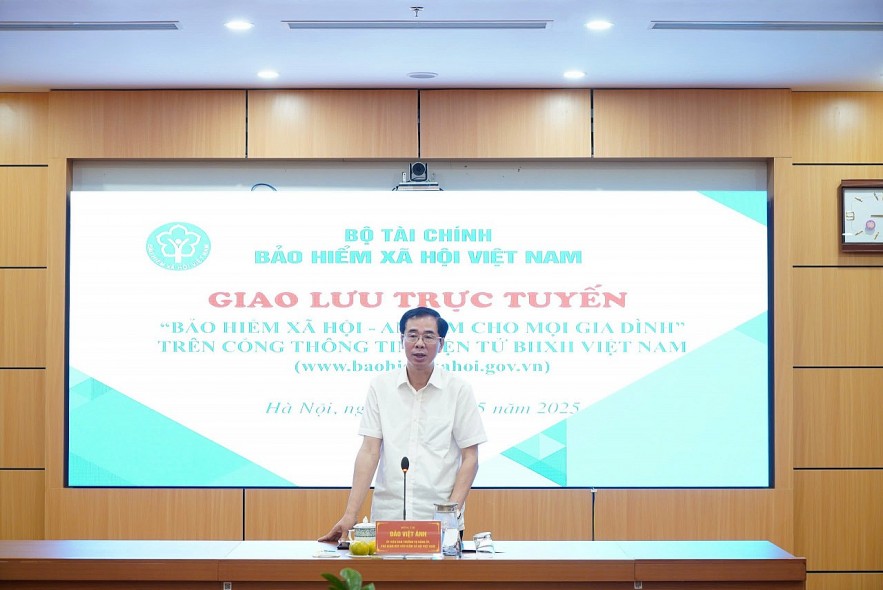 Người dân và doanh nghiệp rất quan tâm tới chính sách bảo hiểm xã hội