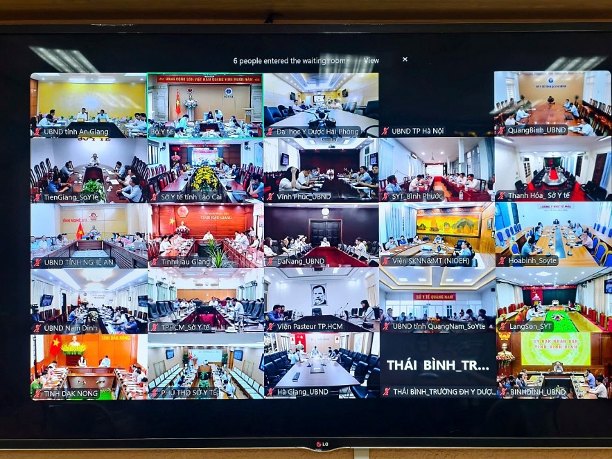 Đấu tranh quyết liệt, xử lý nghiêm khắc hàng giả trong lĩnh vực y tế