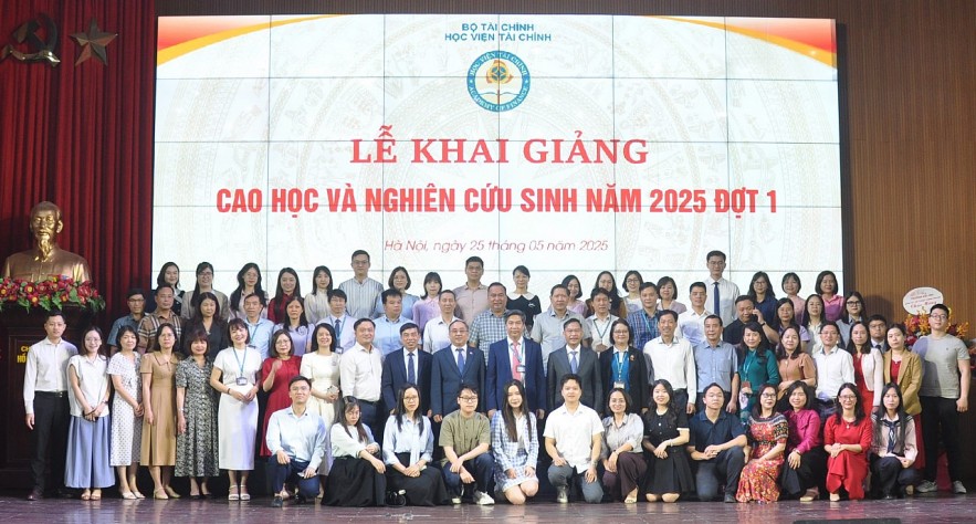Học viện Tài chính khai giảng Cao học khóa 34 và Nghiên cứu sinh năm 2025