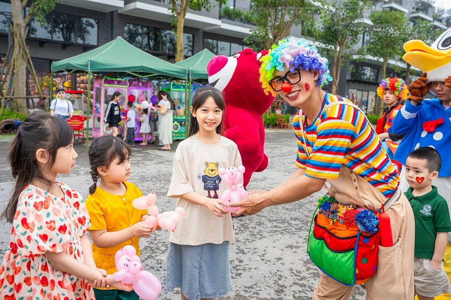 Sống lại tuổi thơ cùng “Lễ hội mùa hè Eco Central Park 2025”