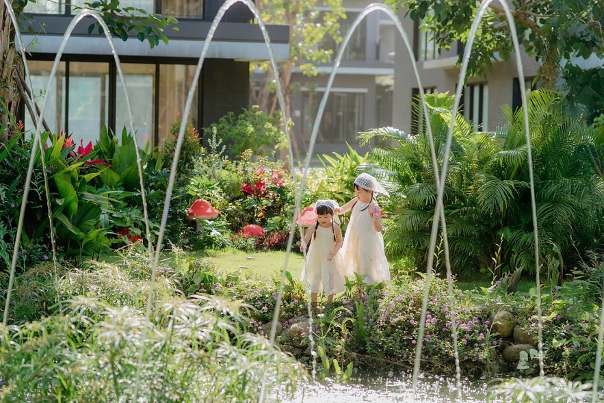 Sống lại tuổi thơ cùng “Lễ hội mùa hè Eco Central Park 2025”