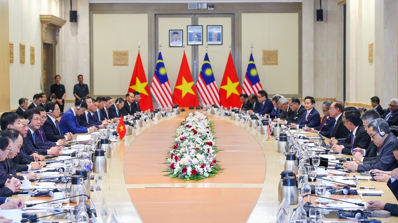 Thủ tướng Phạm Minh Chính hội đàm với Thủ tướng Malaysia