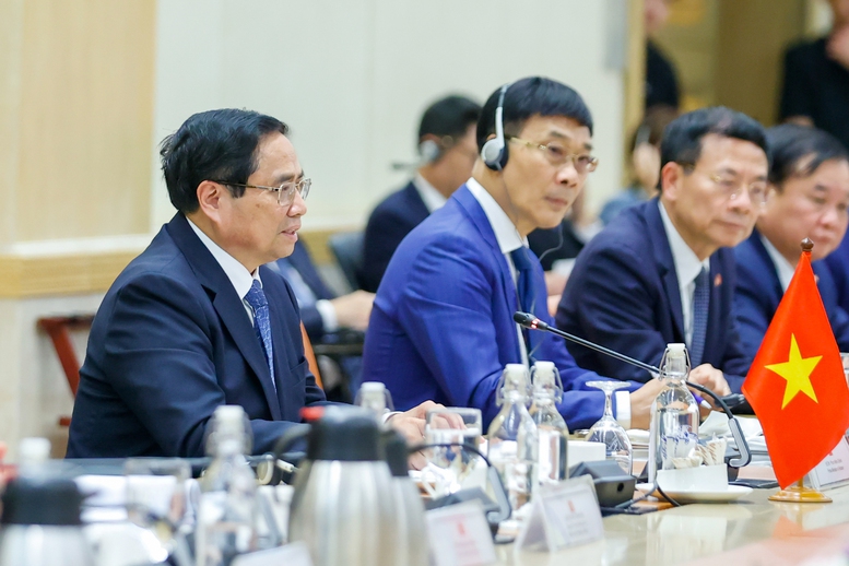 Thủ tướng Phạm Minh Chính hội đàm với Thủ tướng Malaysia- Ảnh 3.