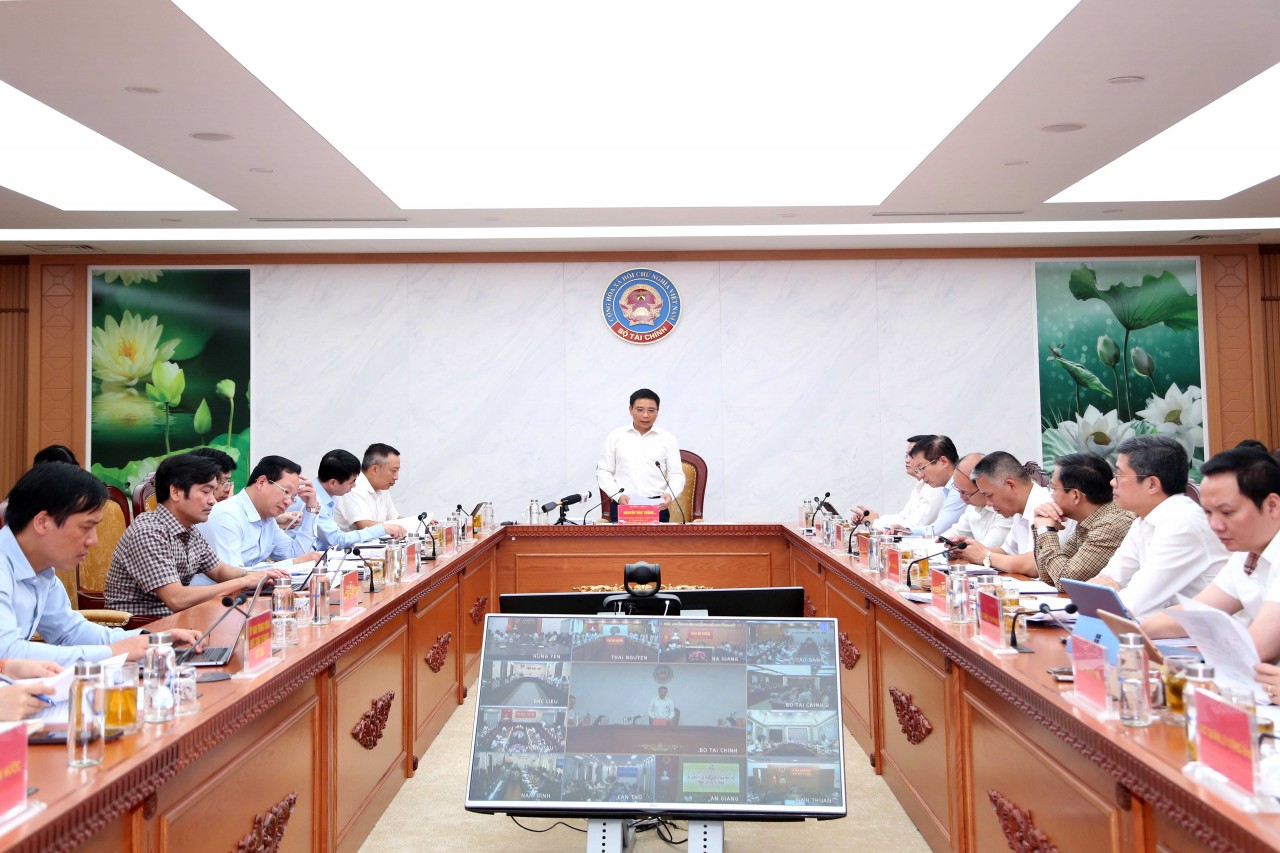 Bộ Tài chính lấy ý kiến về phân cấp, phân quyền cho mô hình địa phương 2 cấp Bộ Tài chính lấy ý kiến về phân cấp, phân quyền cho mô hình địa phương 2 cấp