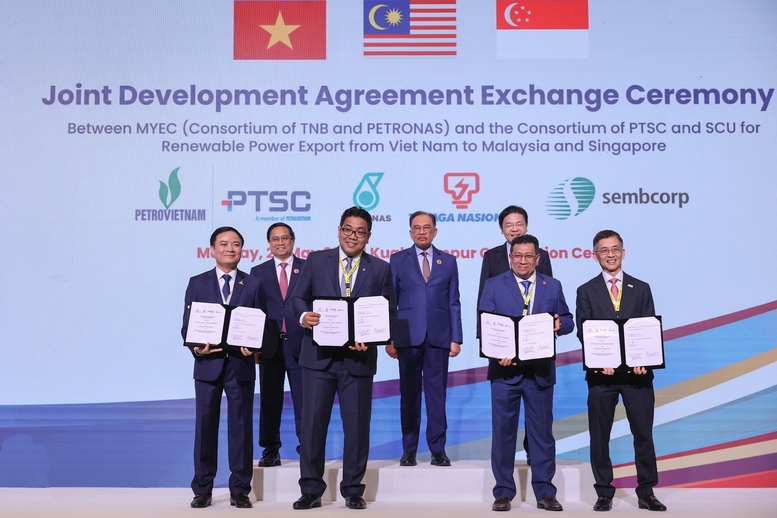 Việt Nam thỏa thuận xuất khẩu điện sạch sang Malaysia và Singapore- Ảnh 1.