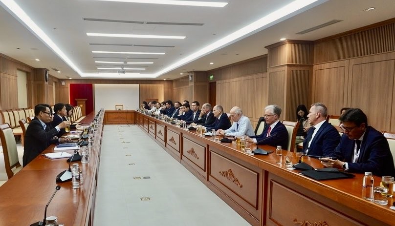 Cục Đầu tư nước ngoài làm việc với Nghiệp đoàn giới chủ Pháp Cục Đầu tư nước ngoài làm việc với Nghiệp đoàn giới chủ Pháp