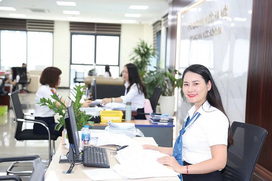 Vững bước chuyển đổi số, đồng hành phát triển cùng đất nước Vững bước chuyển đổi số, đồng hành phát triển cùng đất nước