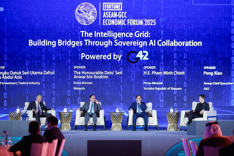 Thủ tướng: Nếu không được chuyển giao, Việt Nam vẫn phải tự chủ phát triển công nghệ cao- Ảnh 1. Thủ tướng: Nếu không được chuyển giao, Việt Nam vẫn phải tự chủ phát triển công nghệ cao- Ảnh 1.