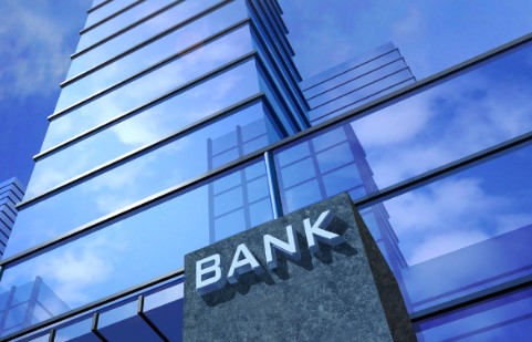 Ngân hàng tư nhân bứt phá lợi nhuận nhưng vẫn còn nhiều rủi ro