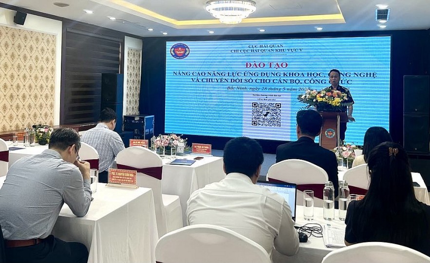 Hải quan khu vực V tích cực ứng dụng công nghệ chuyển đổi số