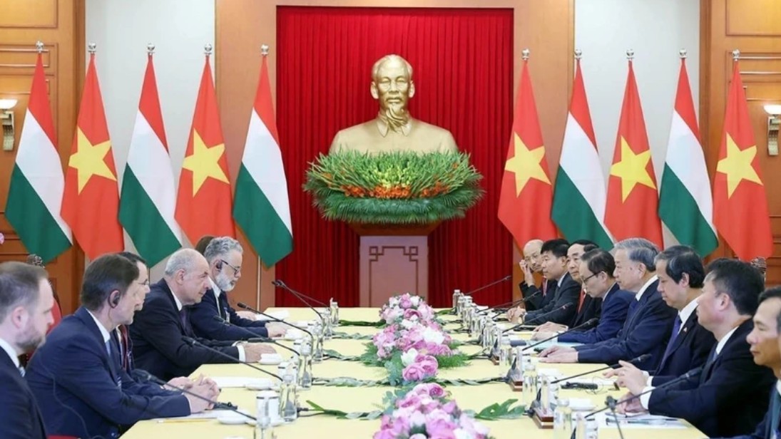 Tổng Bí thư: Việt Nam sẵn sàng là cầu nối giữa Hungary với khu vực Đông Nam Á
