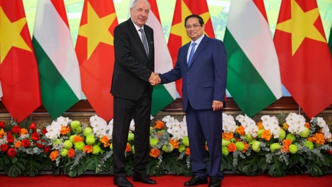 Thủ tướng Phạm Minh Chính hội kiến Tổng thống Hungary