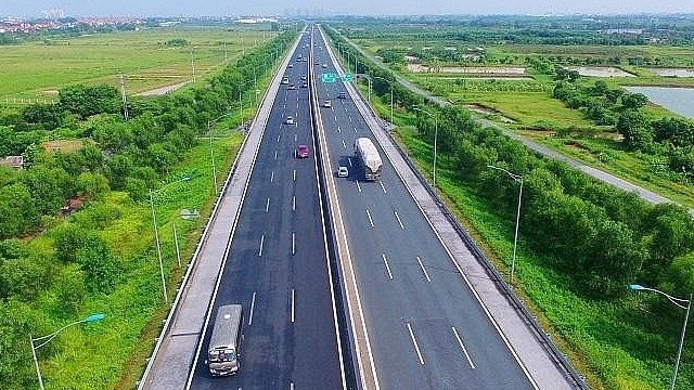 Lập Tổ công tác kiểm tra việc lựa chọn nhà thầu xây dựng cao tốc TP. Hồ Chí Minh - Thủ Dầu Một - Chơn Thành