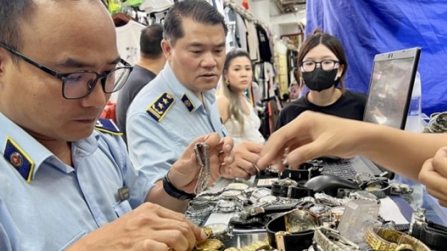 Thành phố Hồ Chí Minh: Phát hiện, bắt giữ hơn 1.000 vụ vi phạm về hàng cấm, hàng lậu trong 5 tháng