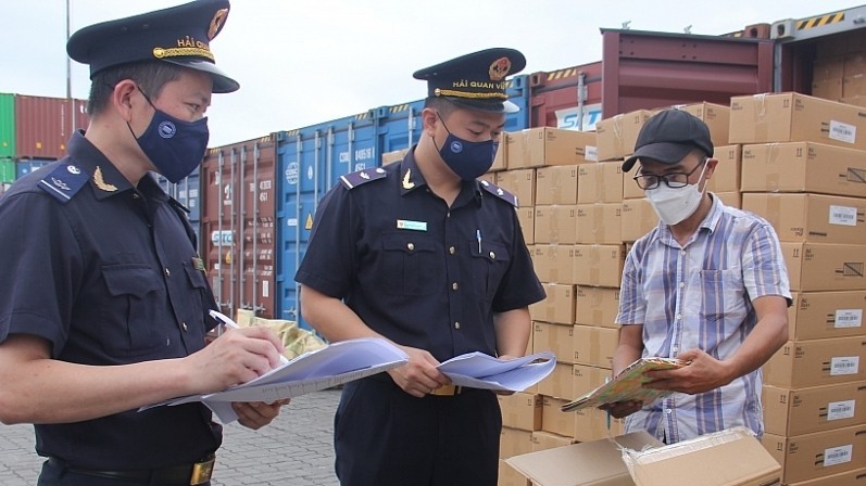 Hải quan chấp thuận bảo hộ sở hữu trí tuệ thương hiệu BROOKS