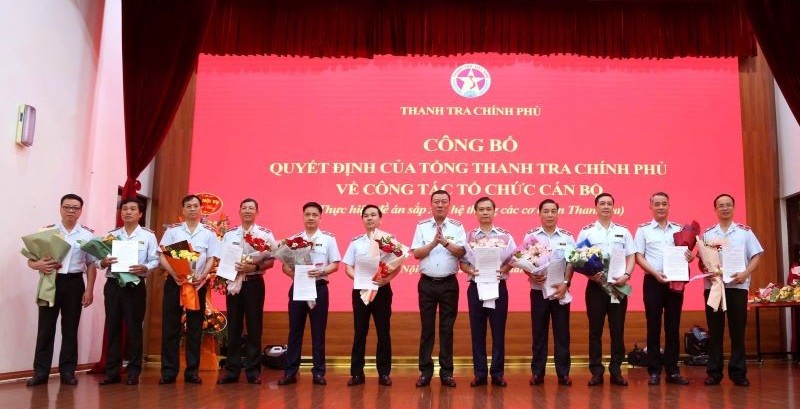 Thanh tra Chính phủ công bố quyết định nhân sự quy mô lớn