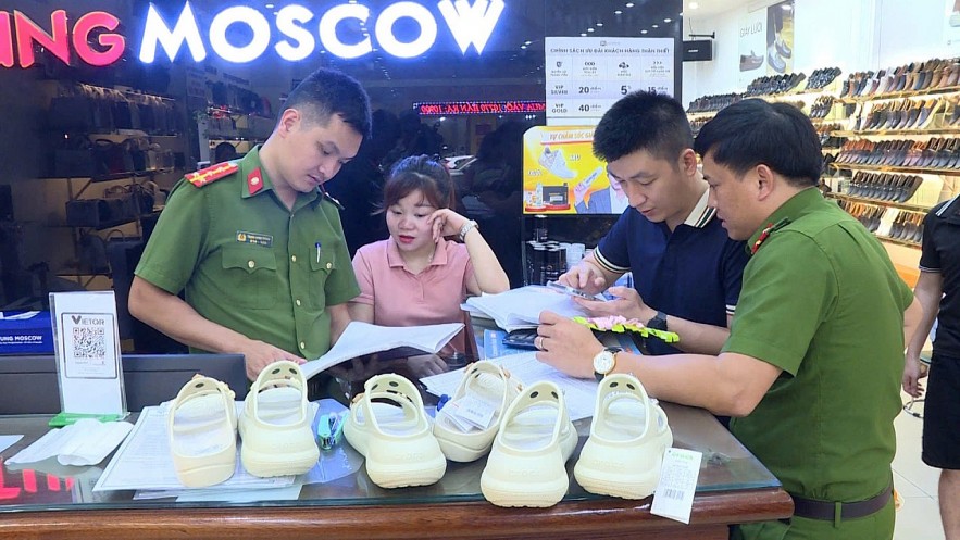 Thanh Hoá: Chuyển Công an điều tra vụ kinh doanh thời trang nghi giả mạo Gucci, Dior