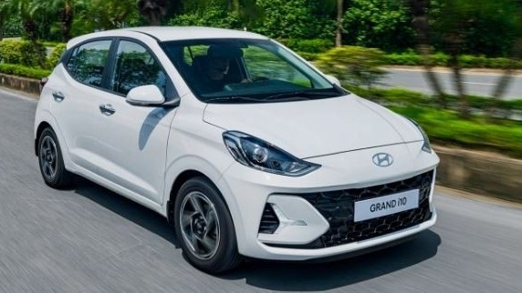 Giá lăn bánh Hyundai Grand i10 tháng 6/2025 rẻ kỷ lục