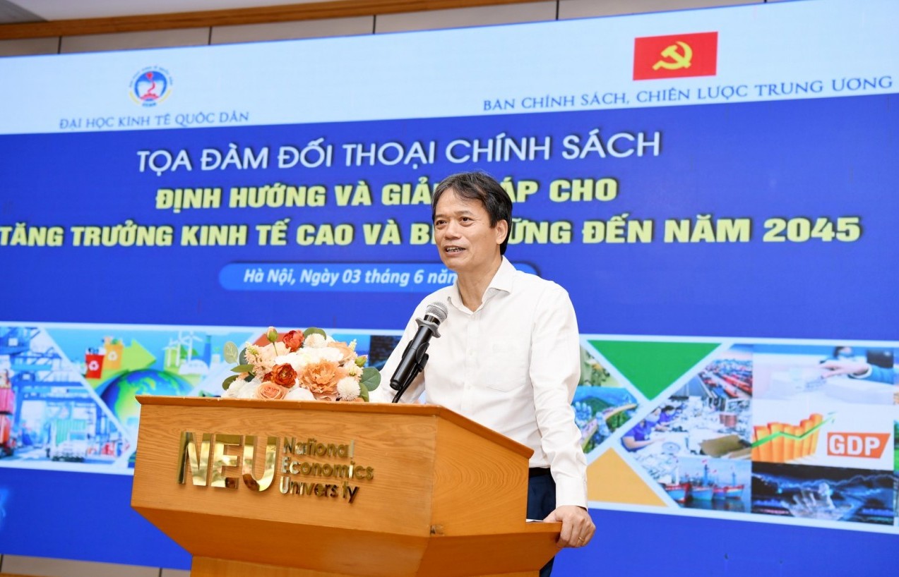 Ba kịch bản phát triển cho Việt Nam đến năm 2045