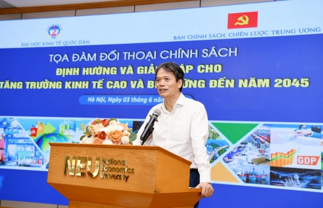 Ba kịch bản phát triển cho Việt Nam đến năm 2045