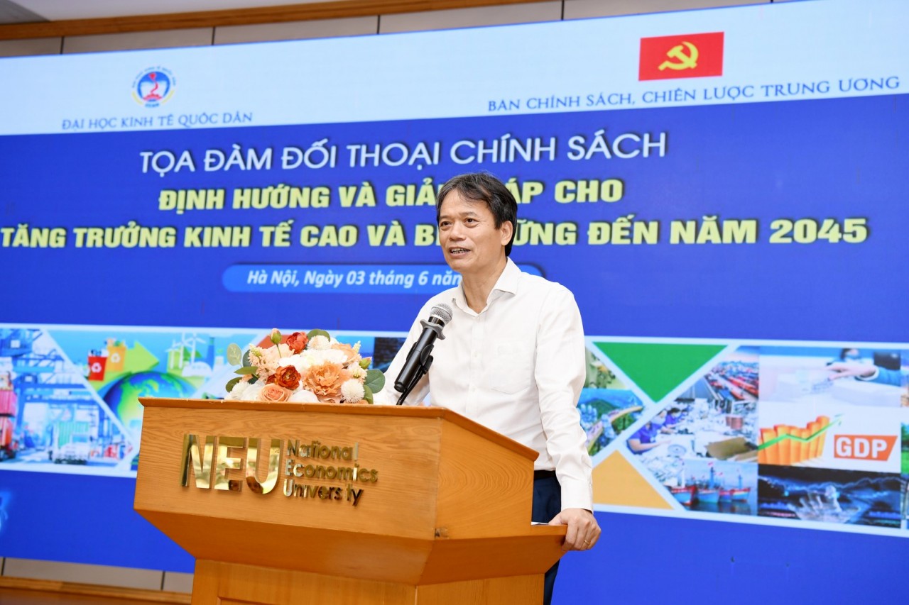 Ba kịch bản phát triển cho Việt Nam đến năm 2045 Ba kịch bản phát triển cho Việt Nam đến năm 2045