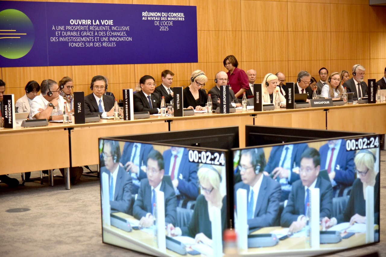 Bế mạc Hội nghị Hội đồng Bộ trưởng Tổ chức Hợp tác và Phát triển Kinh tế năm 2025