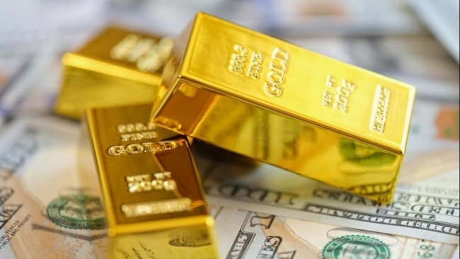 Giá vàng hôm nay (5/6): Thế giới bật tăng, vàng miếng, vàng nhẫn neo ở mốc cao