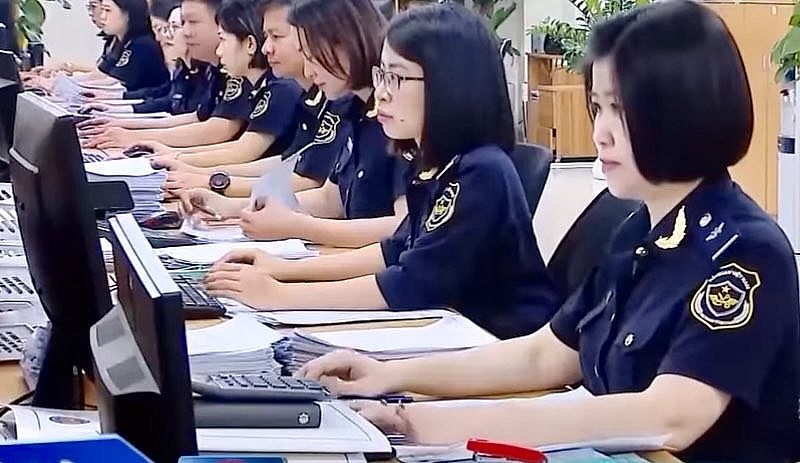 Hải quan tăng thu ngân sách hơn 9%, quyết liệt chống buôn lậu
