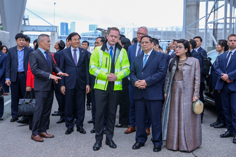 Thủ tướng thăm cảng biển hàng đầu vùng Baltic và tìm hiểu kinh nghiệm phát huy giá trị di sản ở Estonia- Ảnh 1.