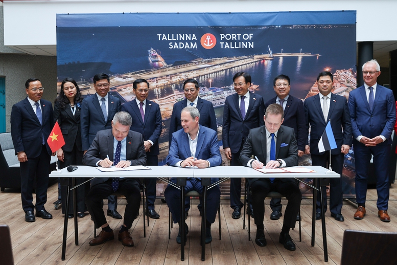 Thủ tướng thăm cảng biển hàng đầu vùng Baltic và tìm hiểu kinh nghiệm phát huy giá trị di sản ở Estonia- Ảnh 6.
