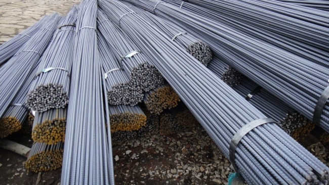 Ngày 6/6: Giá thép thanh quay đầu giảm, trong nước ổn định